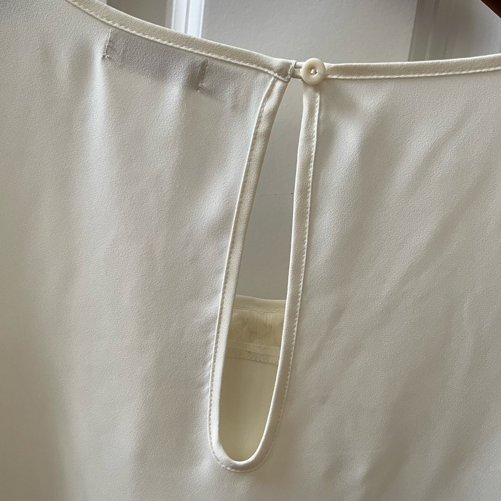 Chiffon bow tie blouse - Picture 6 of 12